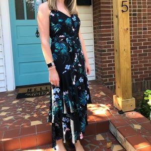 Banana republic floral dress worn once ✨